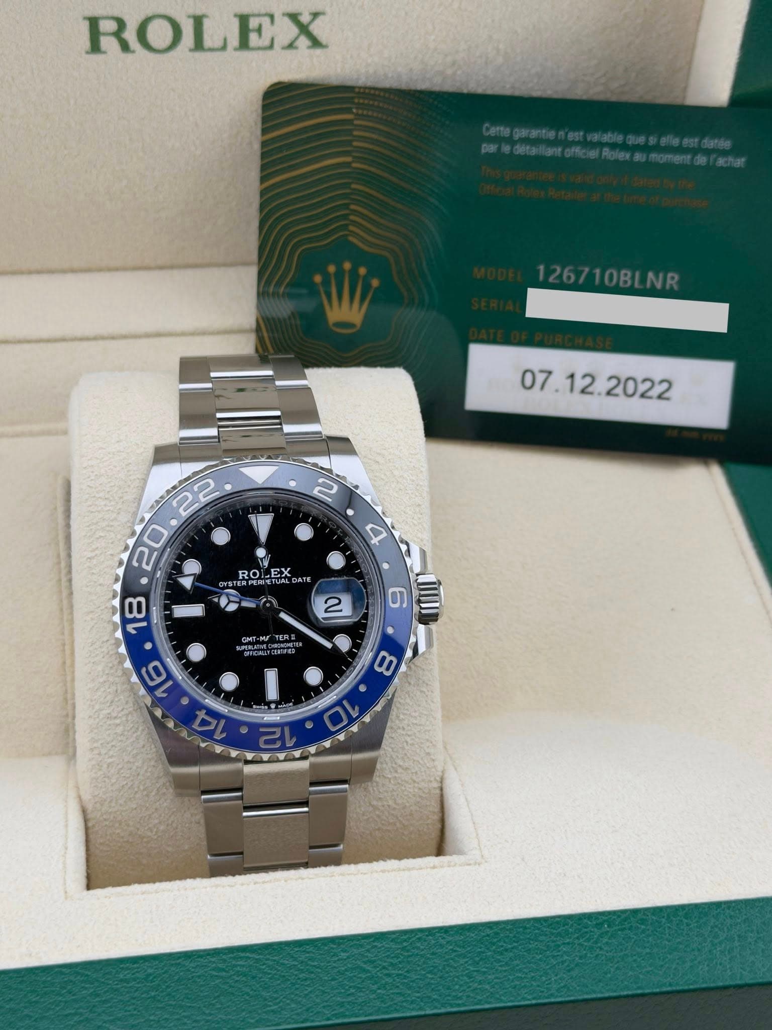 May be an image of wrist watch and text that says 'ROLEX 6710BLNR ROL ROLE RO TERPER PERS وماه 1 00 10'