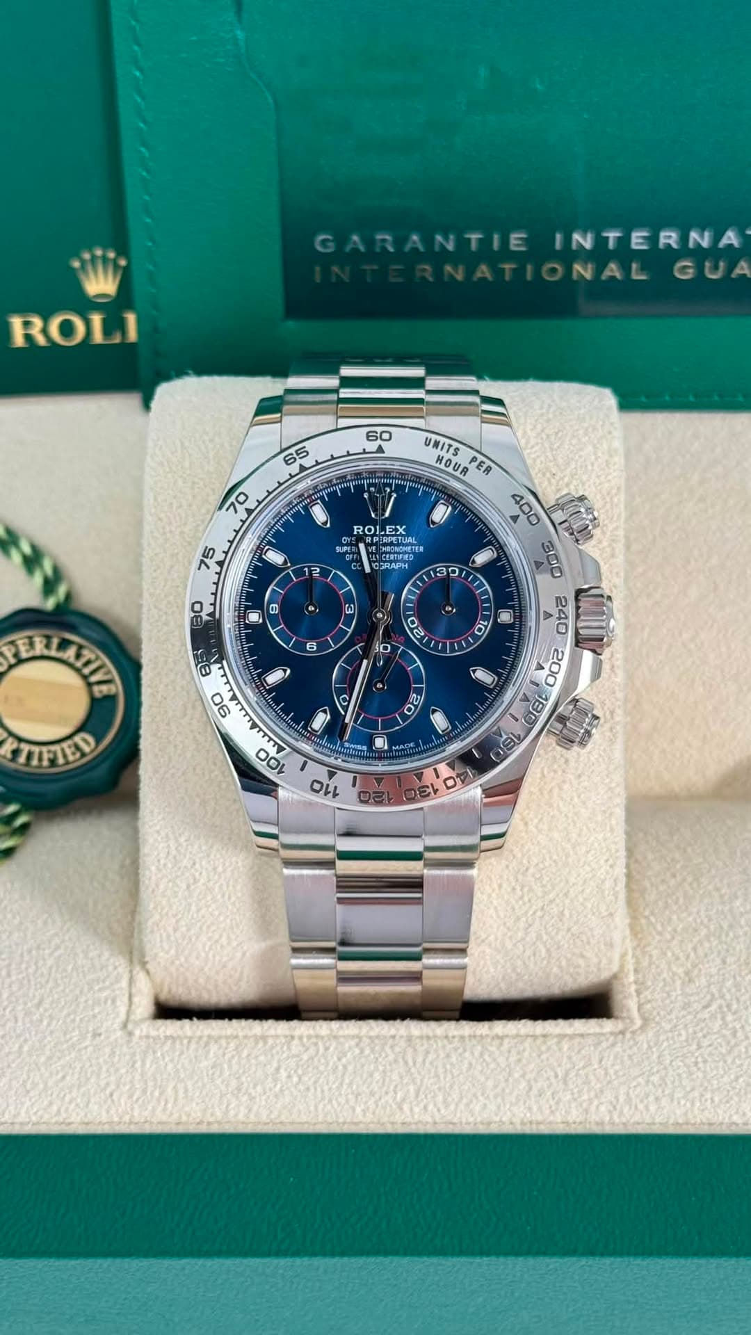 May be an image of wrist watch and text that says 'ROLI GARANTIE RANTIEINTERNA INTERNA NAL ONALGU GUA 60ေ 65 70 75 ROLEX PSCHETE 30 e B 3 6 S UNITS HOUR ER T17 O 10 C 11 ㅇㄹ 10 O…