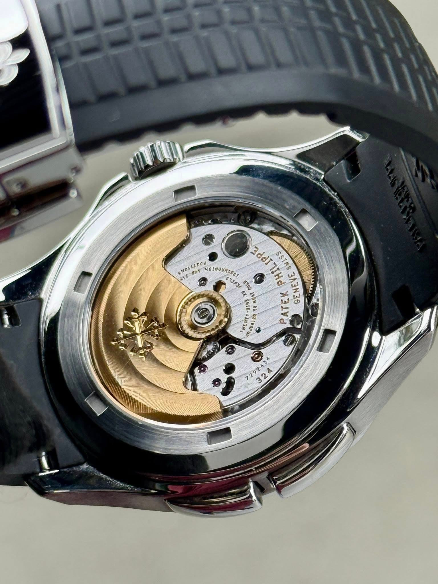 Patek Philippe Aquanaut, photo 2