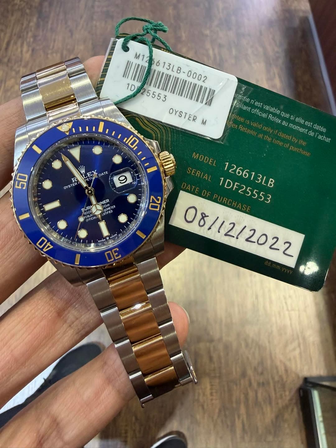 May be an image of wrist watch and text that says 'HI M12 M126613LB- 1D525553 1D 25553 OYSTER M 101 rantie asiant est otee Officies aiable Rolex eile Tex sier anly momento de:…