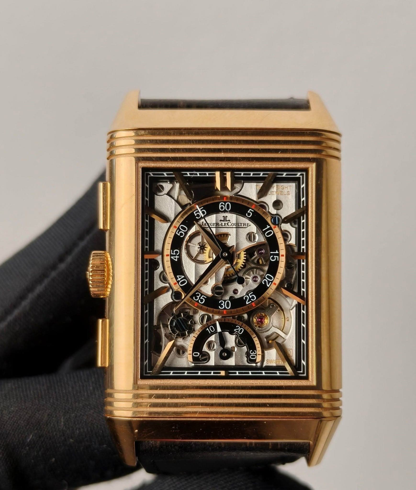 May be an image of wrist watch and text that says 'د 60 JL ፌደርመኛ 50 5 TRE 千本 10 و ㅍ 그 D'