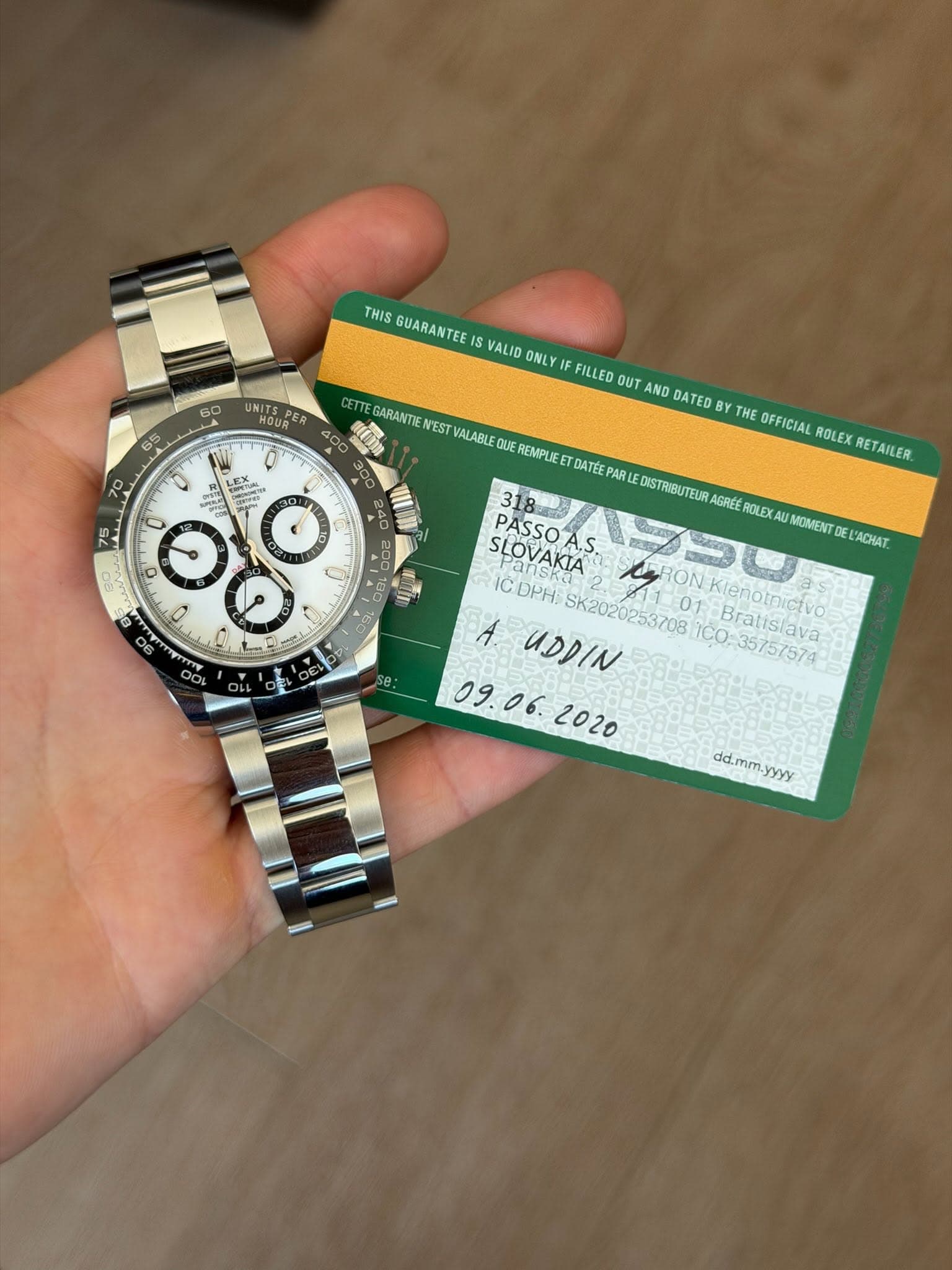 May be an image of ticket stub, wrist watch and text that says '60 THIS GUARANTEE IS IS VALID ONLY FILLED OUT AND DATED UNITSPER UNITS 65 TA ስዊ THE OFFICIAL ROLEX RETAILER B 0 TTE…