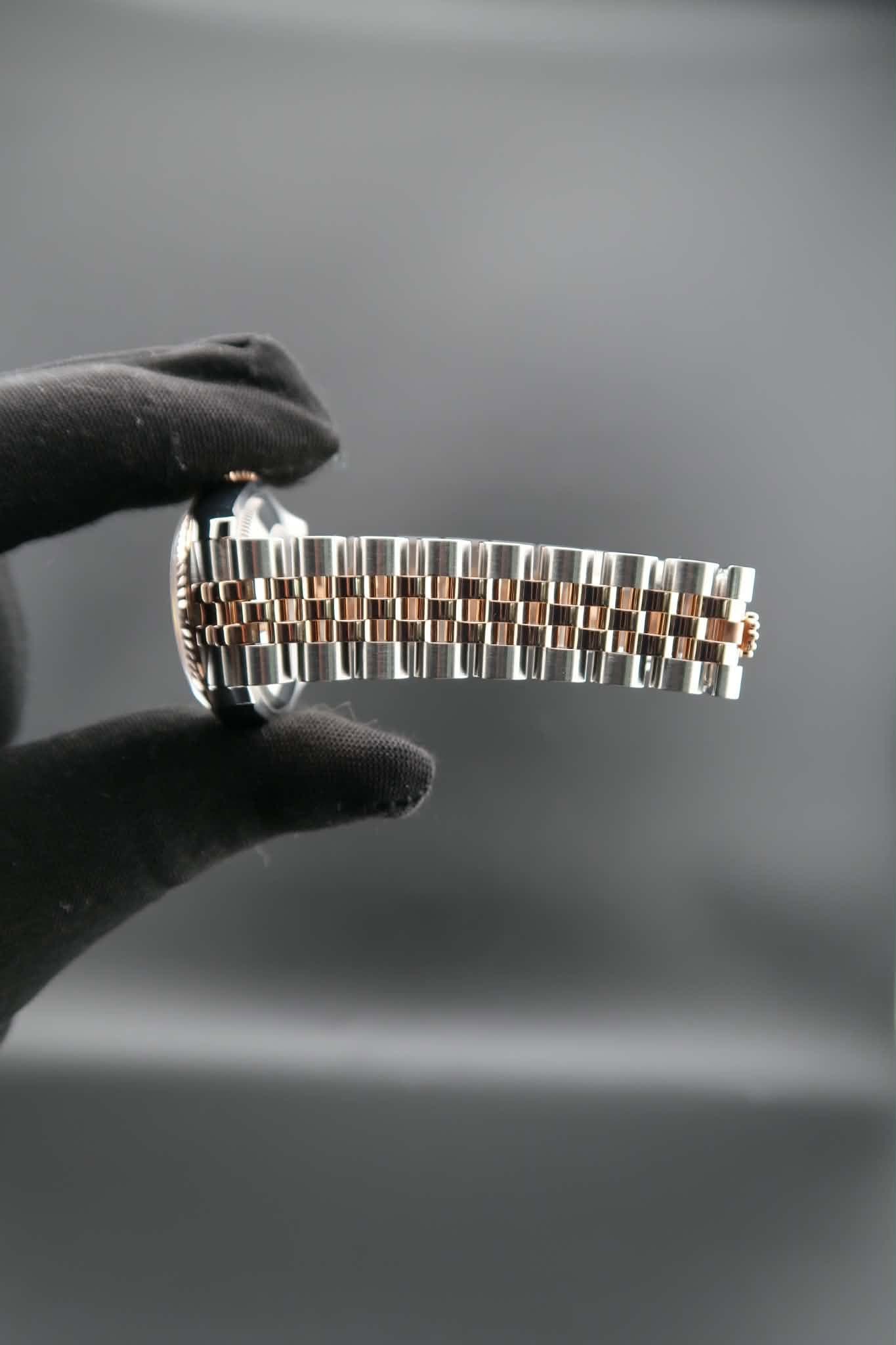 May be an image of jewelry