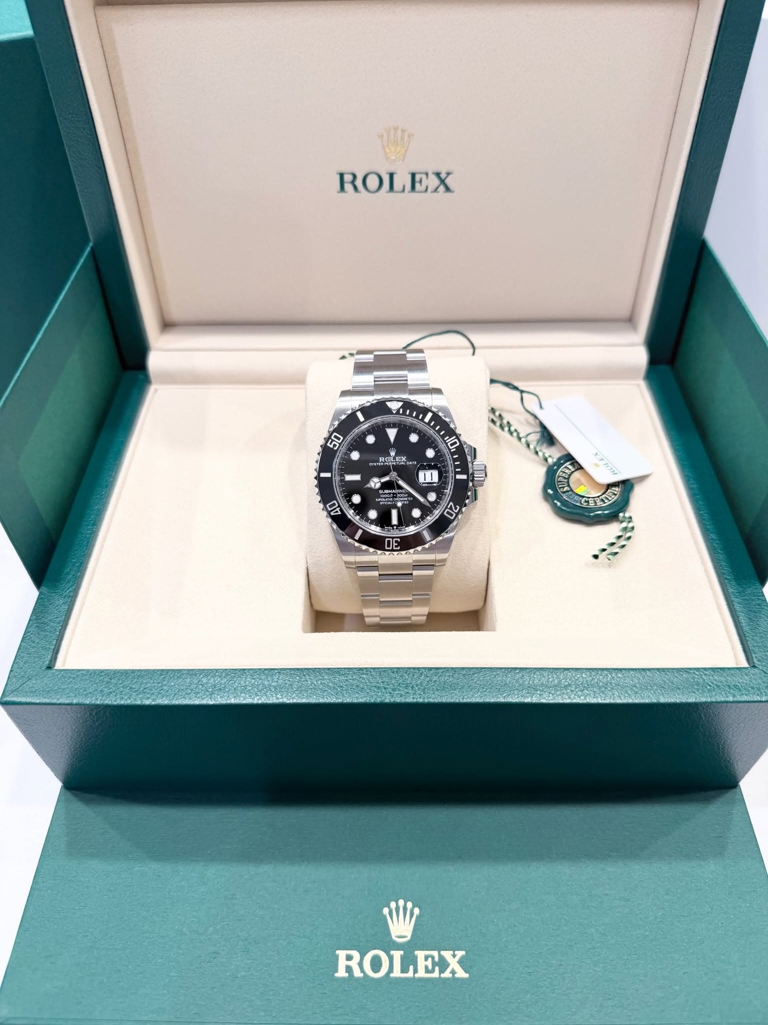 May be an image of wrist watch and text that says 'ROLEX I 50 TELEX 者 美 表香 !時 11 40 40 SaeG 20 00 ROLEX'