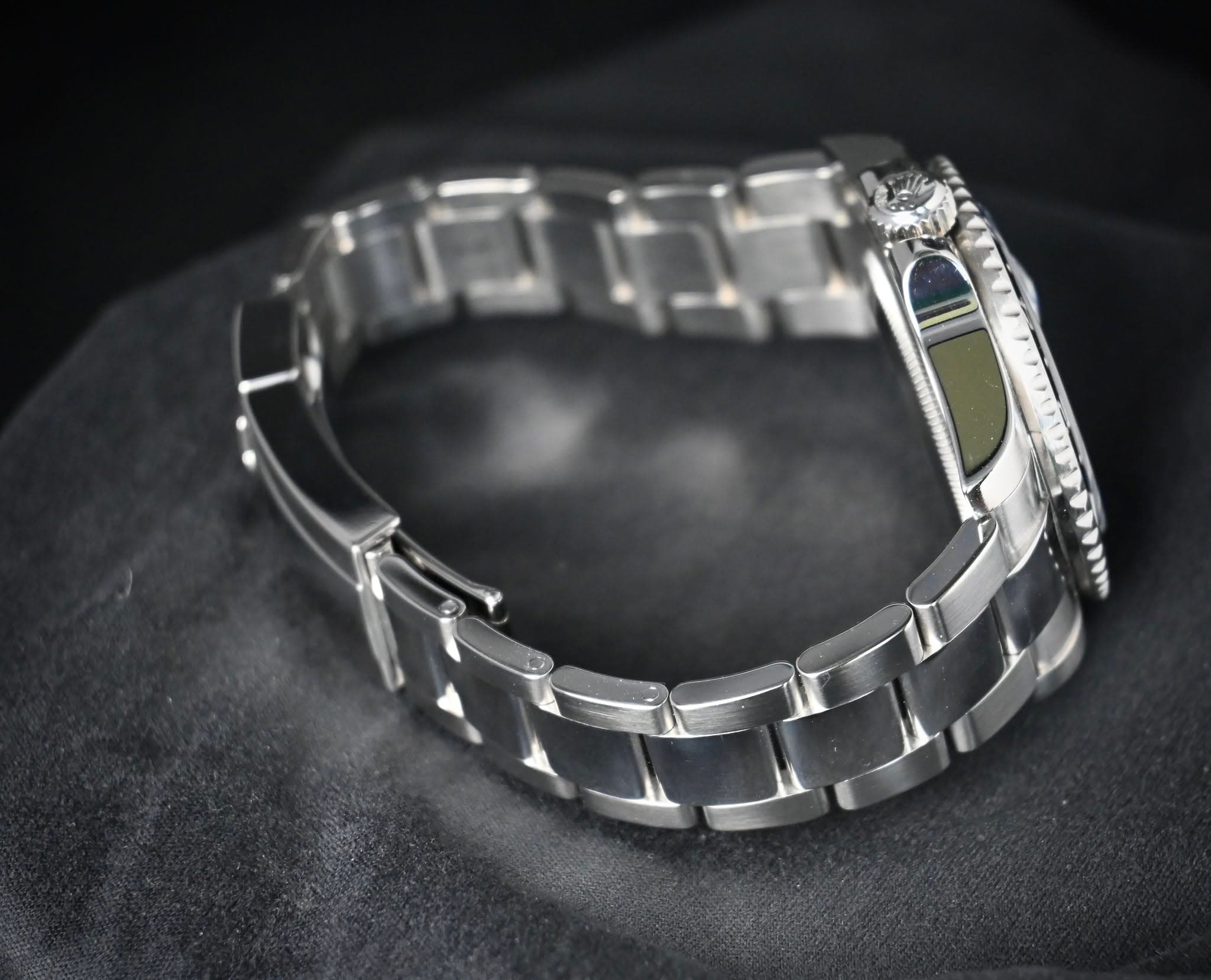 May be an image of digital watch