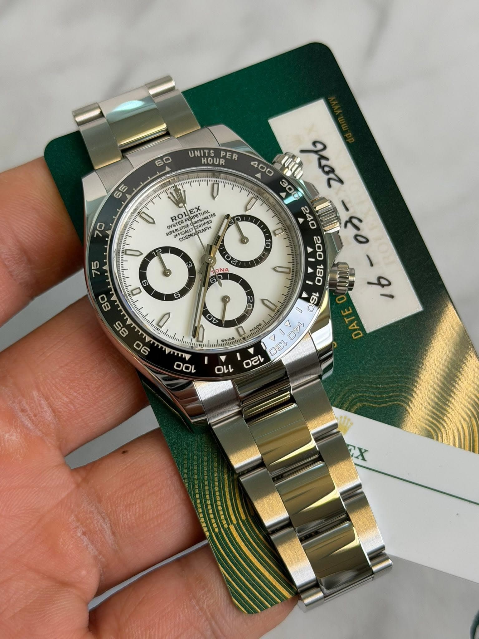 May be an image of wrist watch and text that says '60 UNIT UNITSPER PER HOUR 70 65 0 PERLATIE EX ROL RONORETES ပ်မအ PAPH PNPLT a 75 ONA Kaz 240 200 -۴٥ ወ. 180 0 ថា d O ١ 4 O ගගම…