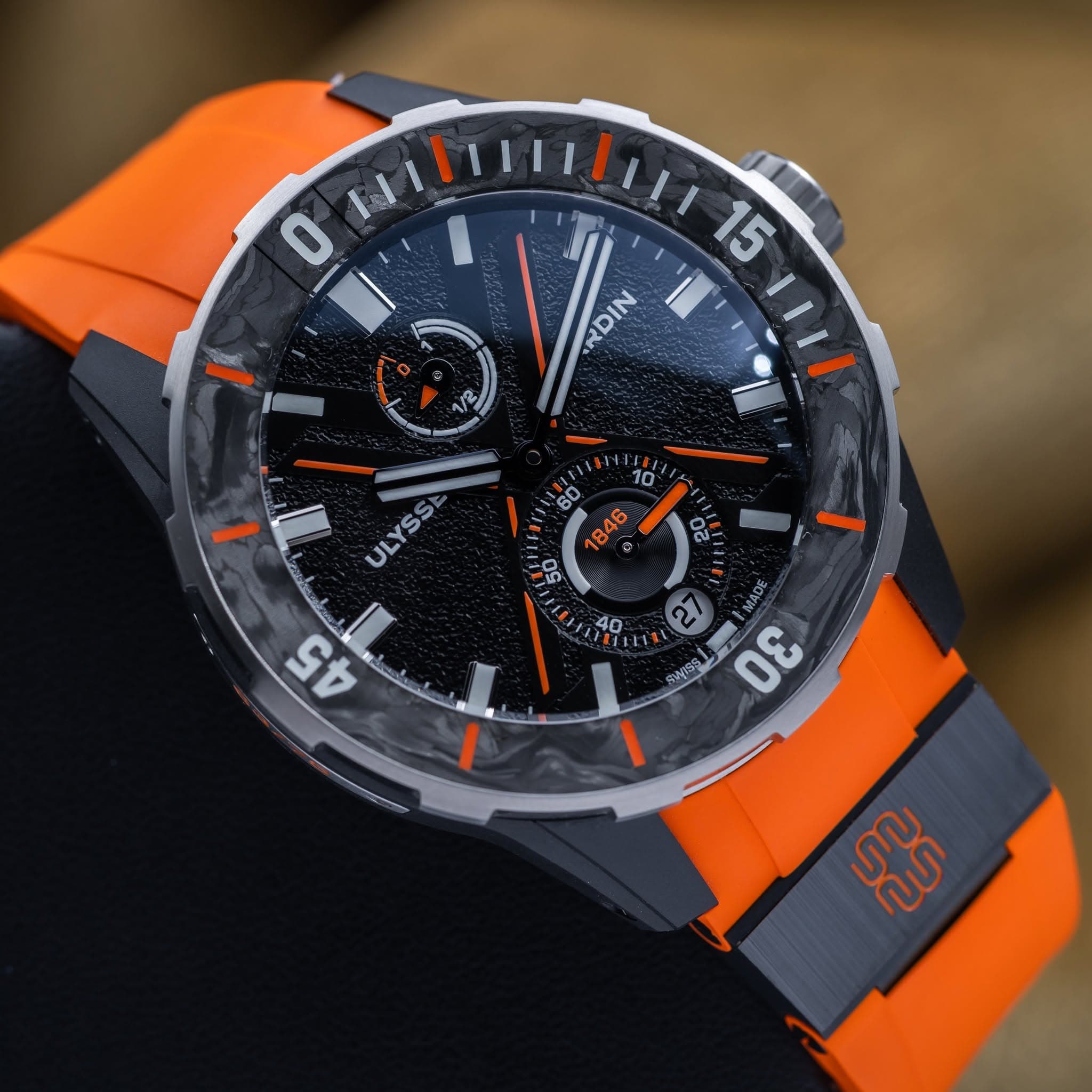 May be an image of wrist watch and text that says 'Pees Pek-- 0 15 RDIN 10: ل 02 ULYSS ULY ULYSS I 45 40 EI 30 WiSS! 30 ጥሜ ስሀ'