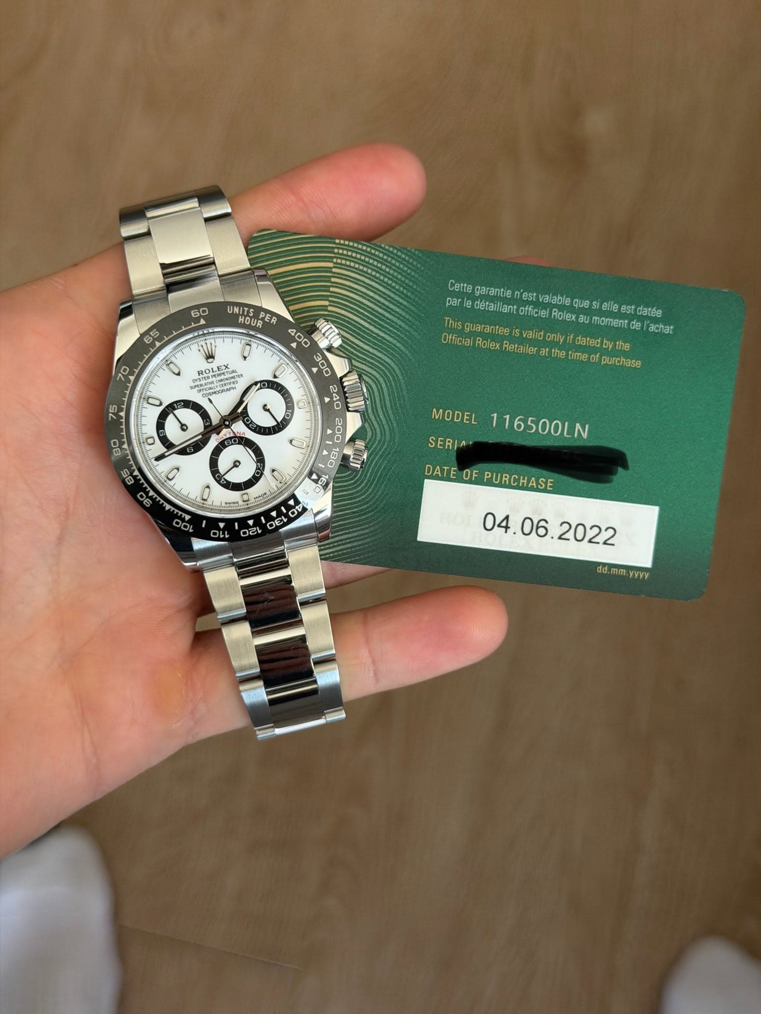 May be an image of wrist watch and text that says '60 65 UNITS OUR PER en ROLEX ออเย Cette garantie nest alable par détaiila officiel Rolex This Officia Rolex Retailer the me…