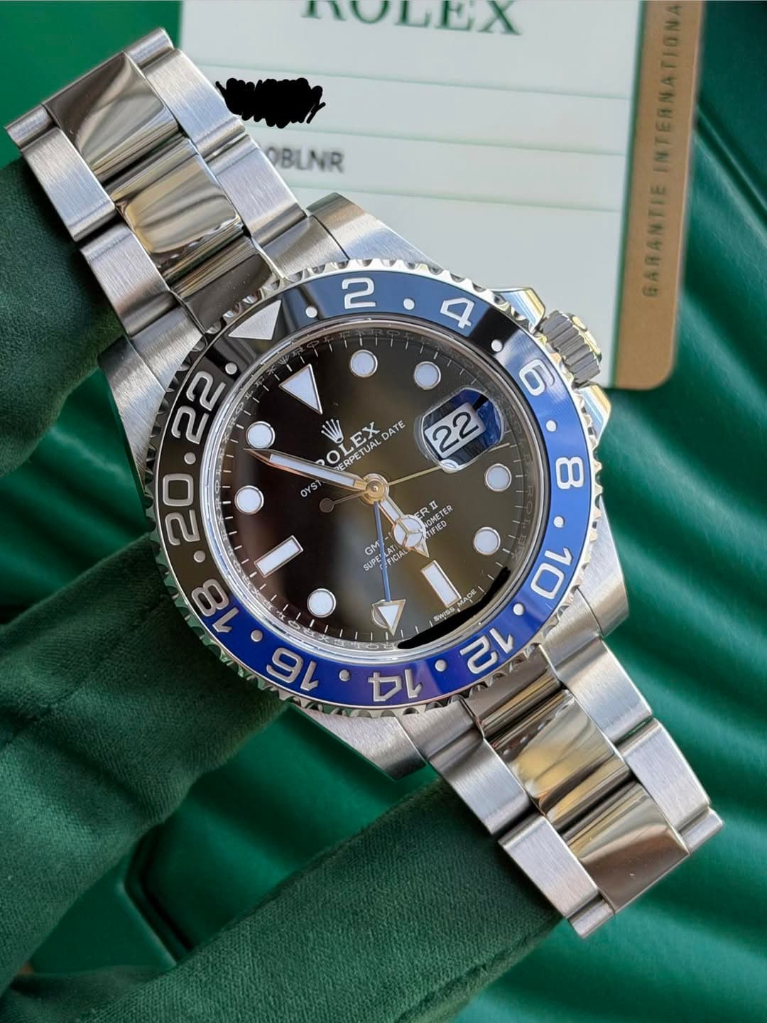May be an image of wrist watch and text that says 'лowx OBLNR INTERNATION प 2 4 6 EX DATE ERPETU E ETU 22 OYS 8 ER 屋 TER 天打艺我 AIFIED ROMET KOMETE KOMETER FRICO IED SUPE GM FICIAL ・…