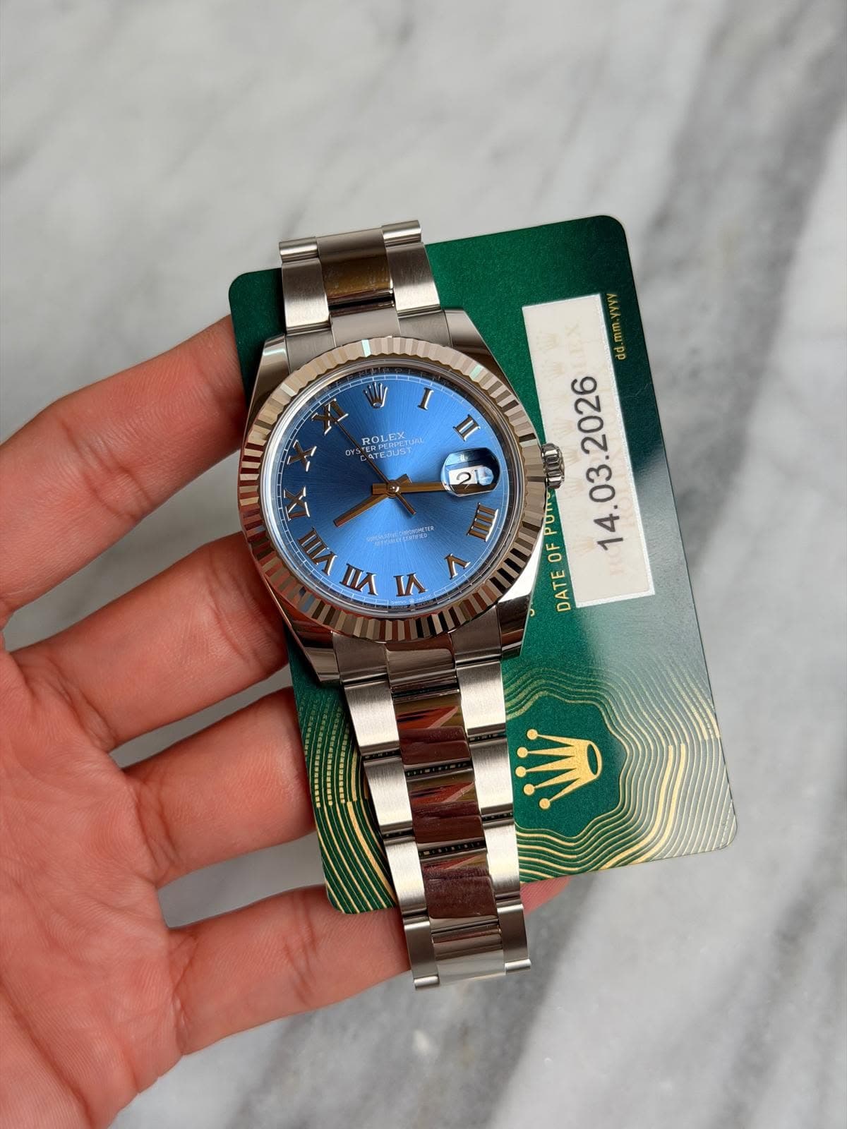 May be an image of wrist watch and text that says 'ROLEX CRESUST 一生 II dd.mm.vyvy .2026 216 1t III OFPOT DATEOFPOT POT OF . A DATE HIA S '