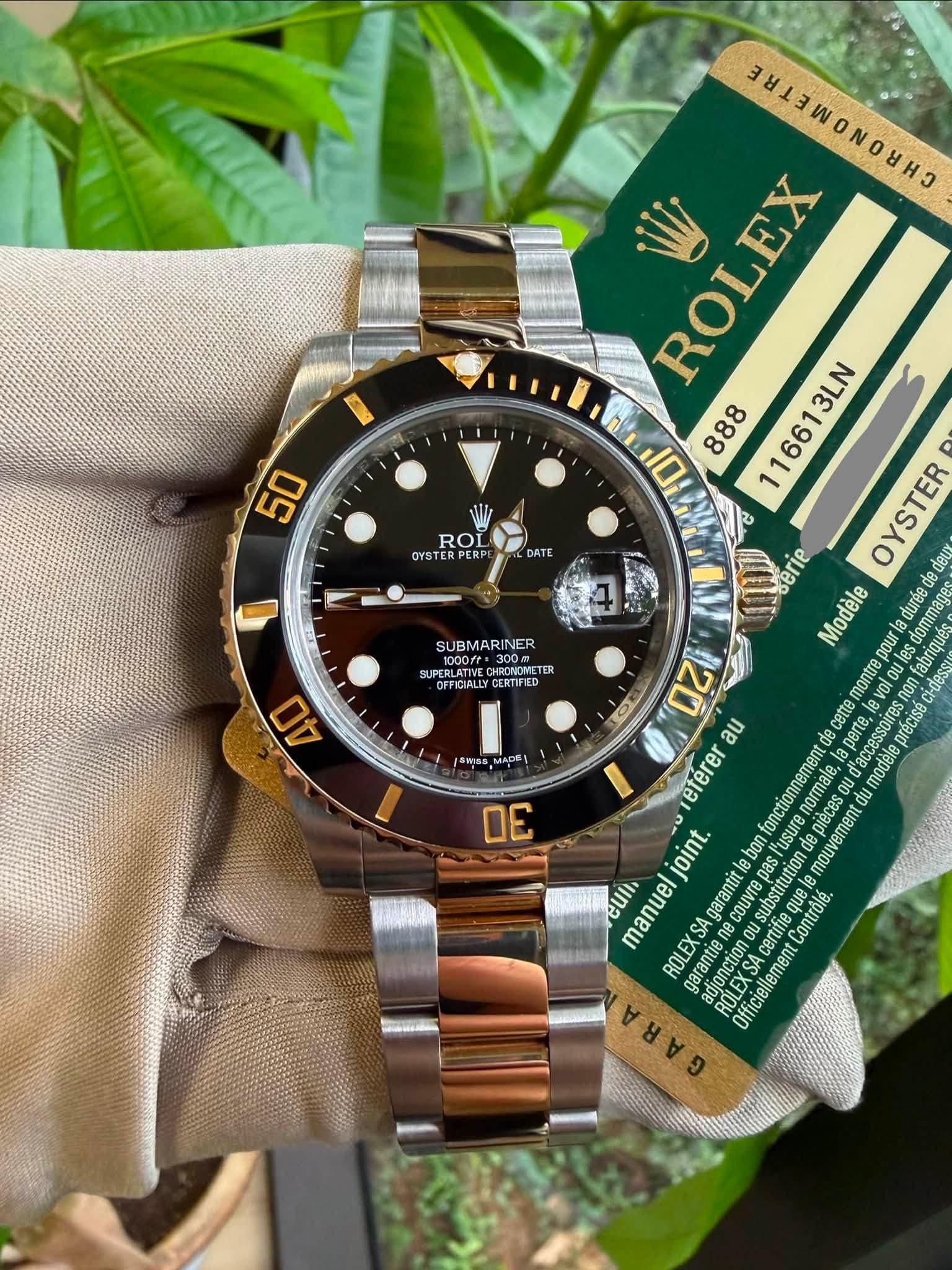 May be an image of wrist watch and text that says 'EEIEWONOHHJ 50 I ROI OYSTER YSTERPERP PERPI DATE I にまば SUBMARINER SUBMARI NER PEMATIE 1000ft*300m CHRONOMETER SARICTE OFFICIALLY…