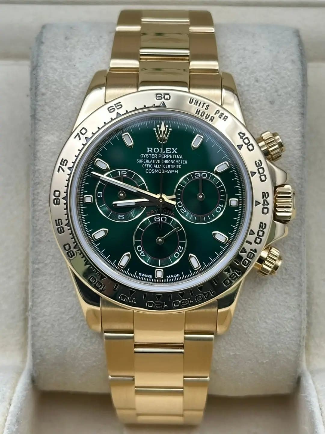 May be an image of wrist watch and text that says 'မေ 65 αη 70 75 ROLEX OYSTERP ERPETUAL OYSTERP:RPETU SUPERNIATE OFFICIALLY PROOMETE NTE IRONOMETER COSMO COSMOGRAPH GRAPH 0 12 の 3…