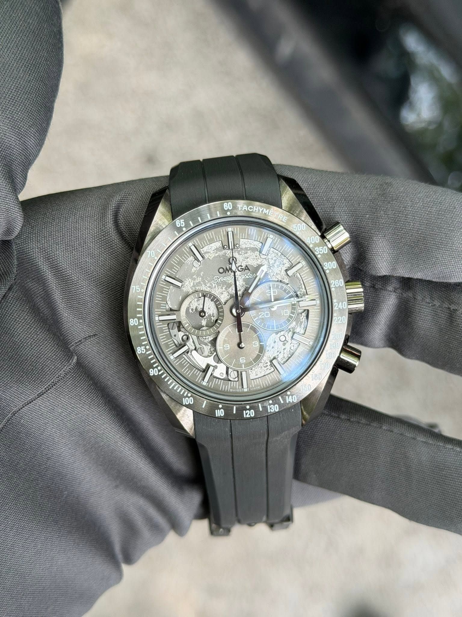 May be an image of wrist watch and text that says '60 65 ACHYME RE 200 OM OMUGA วิติทา 350 300 ! I 80 85 90° ደ 100 본 O '