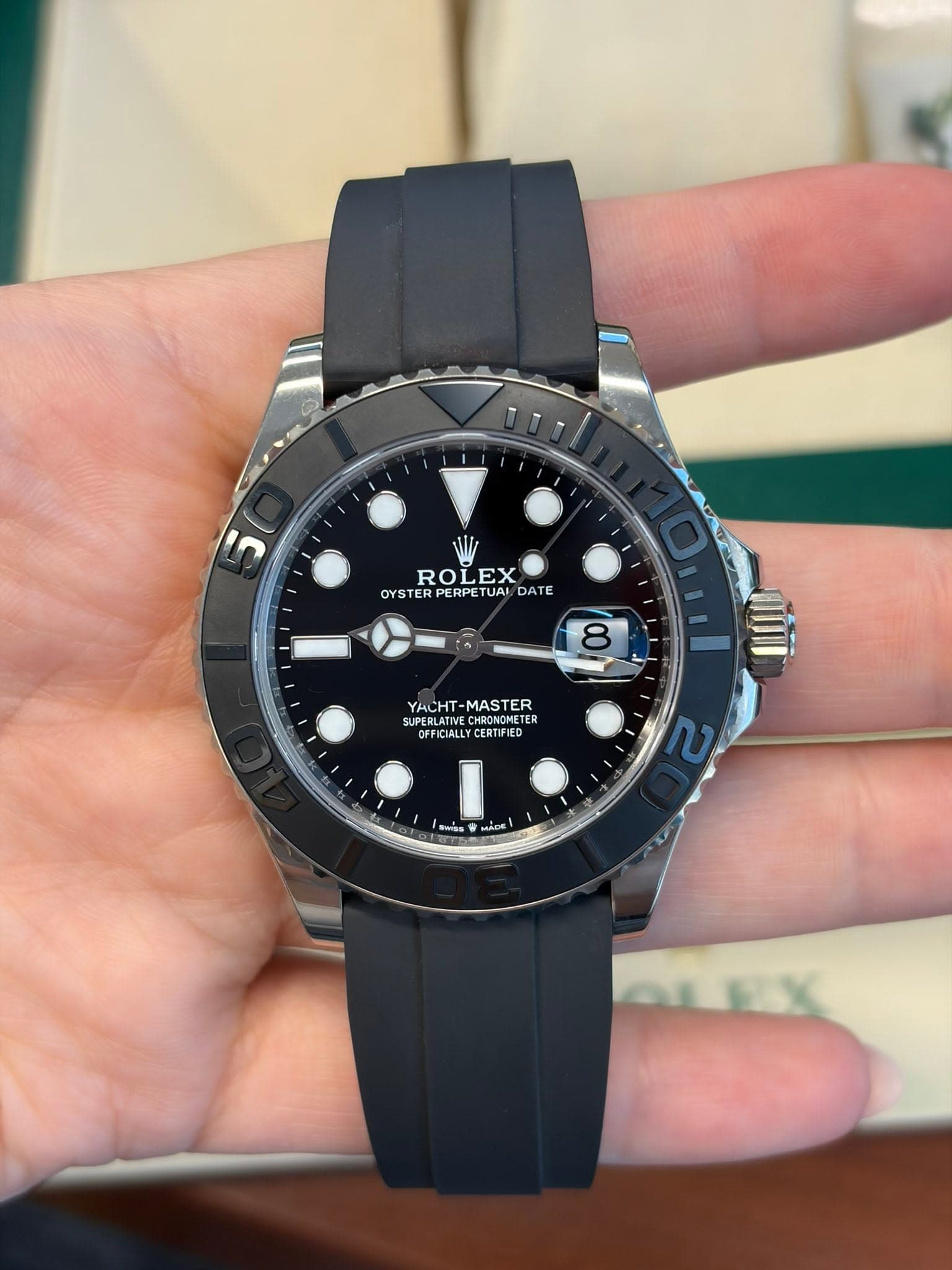 May be an image of wrist watch and text that says 'i( ROLEX STPRLEADATE ROL EX OYSTER OYSTERPERPETUANDATE OYSTERPERPETUAI PERPE UAI DATE 8 YACHT-MASTER YACHT-MASTER MAS YACHT…