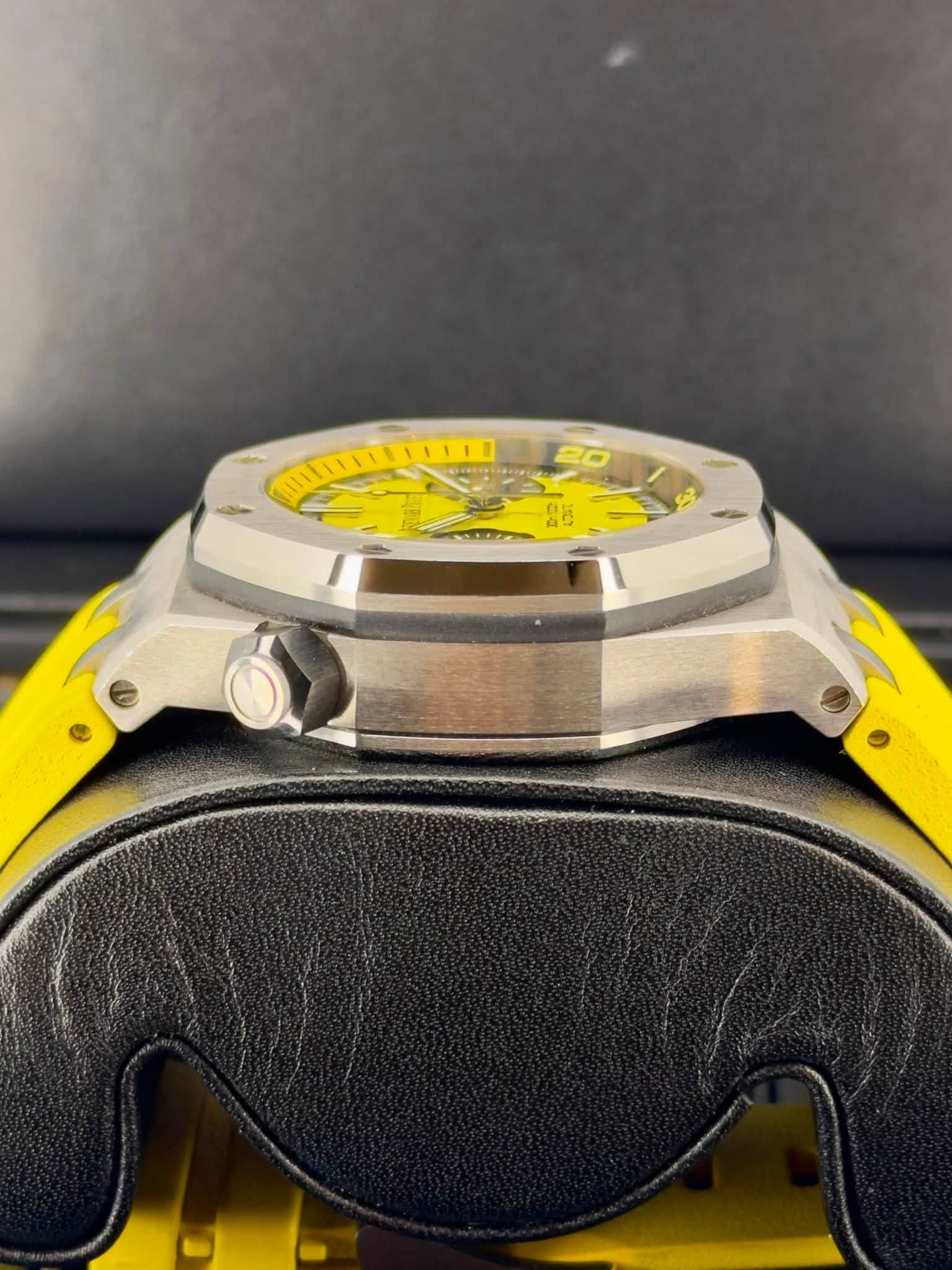 Audemars Piguet Royal Oak Offshore Diver Chronograph, photo 6