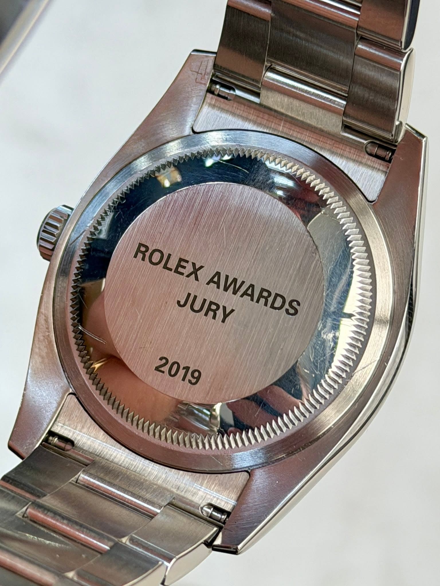 May be an image of wrist watch and text that says 'ובור ROLEX JURY AWARDS 2019'