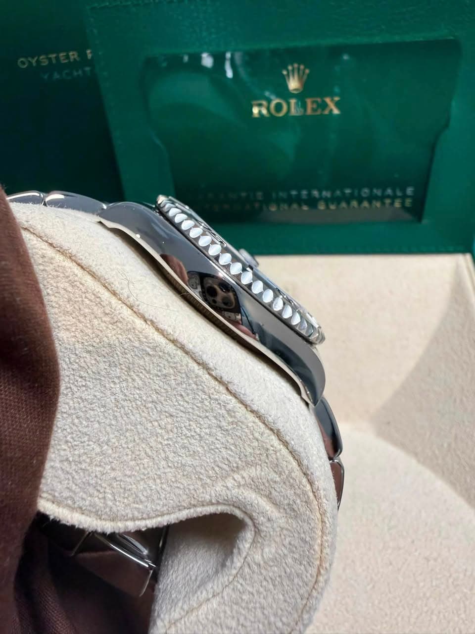 May be an image of wrist watch and text that says 'ROLEX'