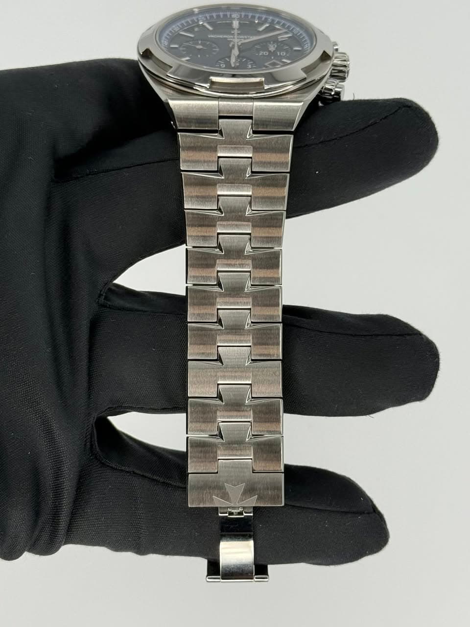 Vacheron Constantin Overseas