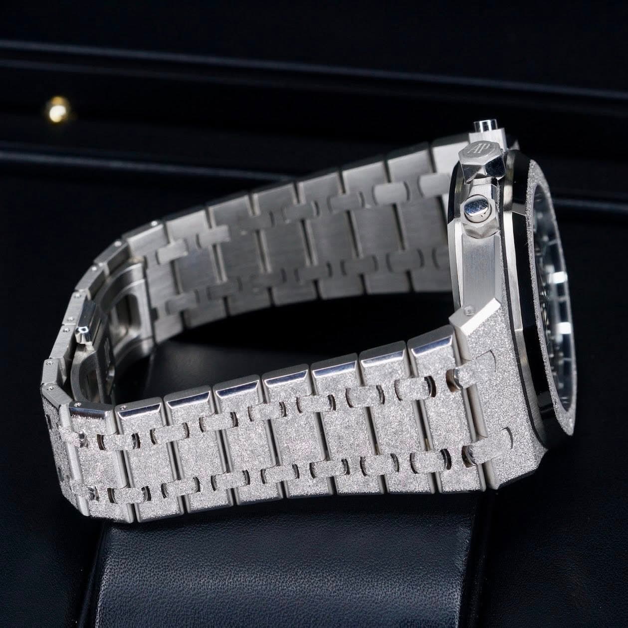 Audemars Piguet Royal Oak Frosted Gold Selfwinding Chronograph, photo 5