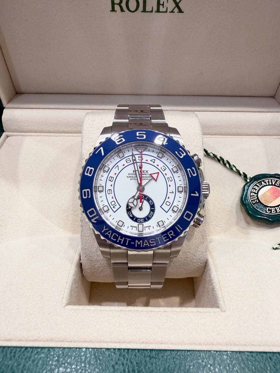 May be an image of wrist watch and text that says 'ROLEA ع OYSTE 2 RPET 予ョジ α 9 6 20 DE أن ም NEW 夢 CINT CER'