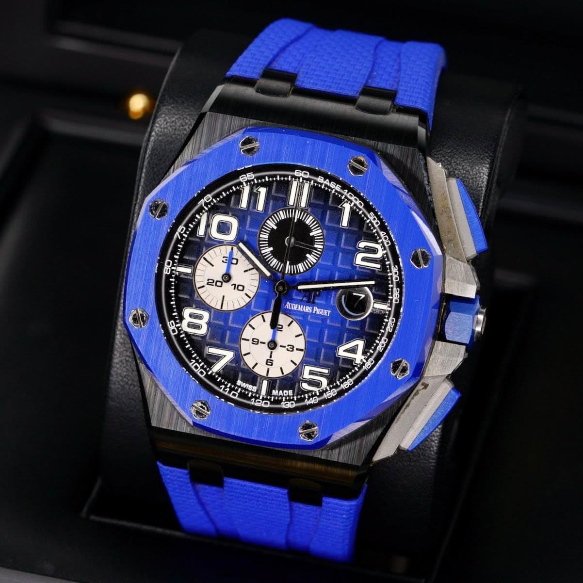 Audemars Piguet Royal Oak Offshore Selfwinding Chronograph, photo 2