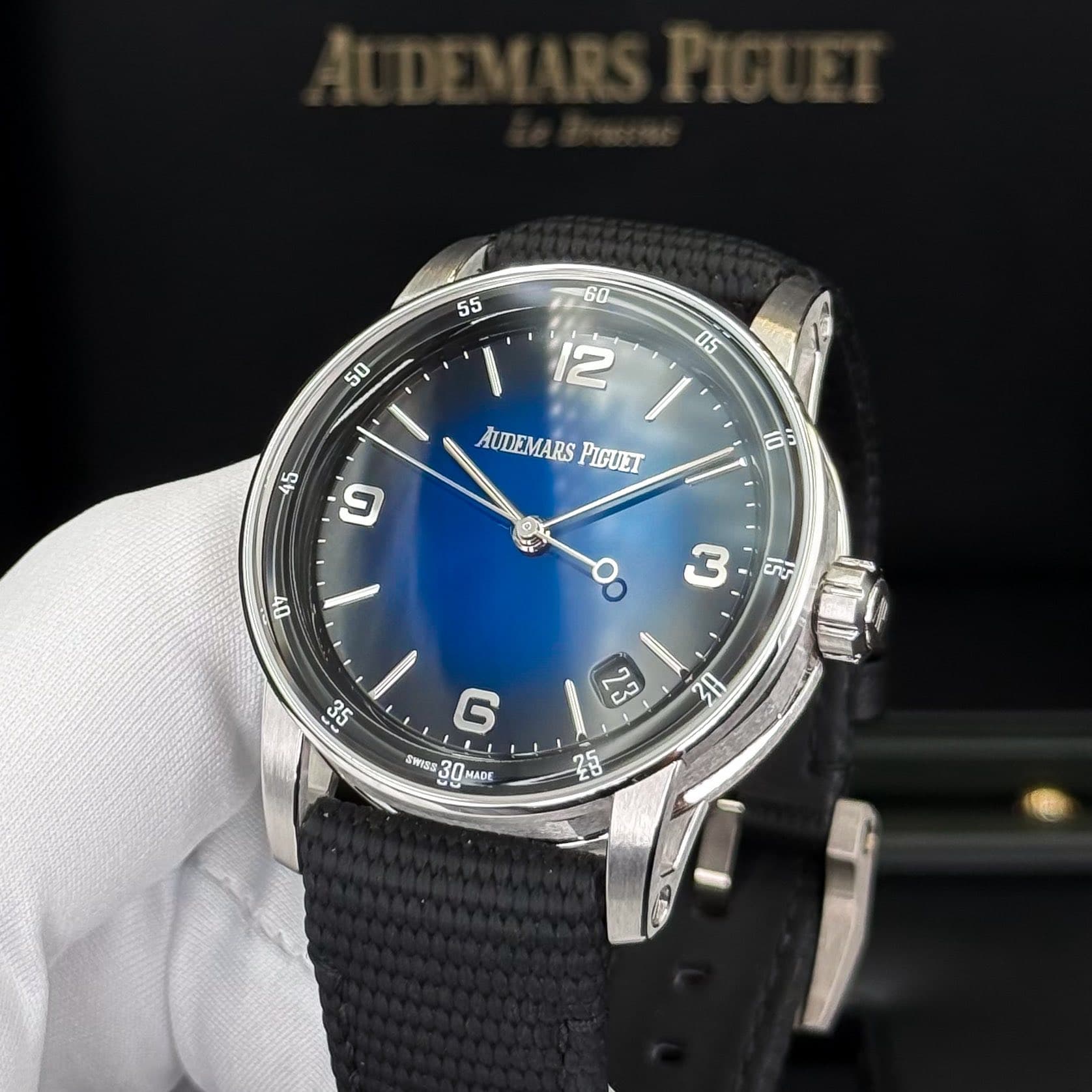 Audemars Piguet CODE 11.59 Automatic, photo 3