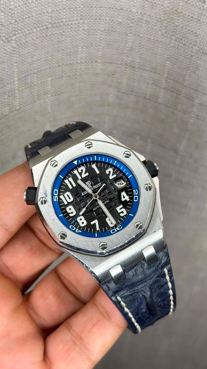 May be an image of wrist watch and text that says '1112 2 API SPIRET PIMIST 24 50 O 5 10 ALTEA STIC TIC 4 20 ® AUT 5 7 ١ -0 BY ن 2 ٢ O'