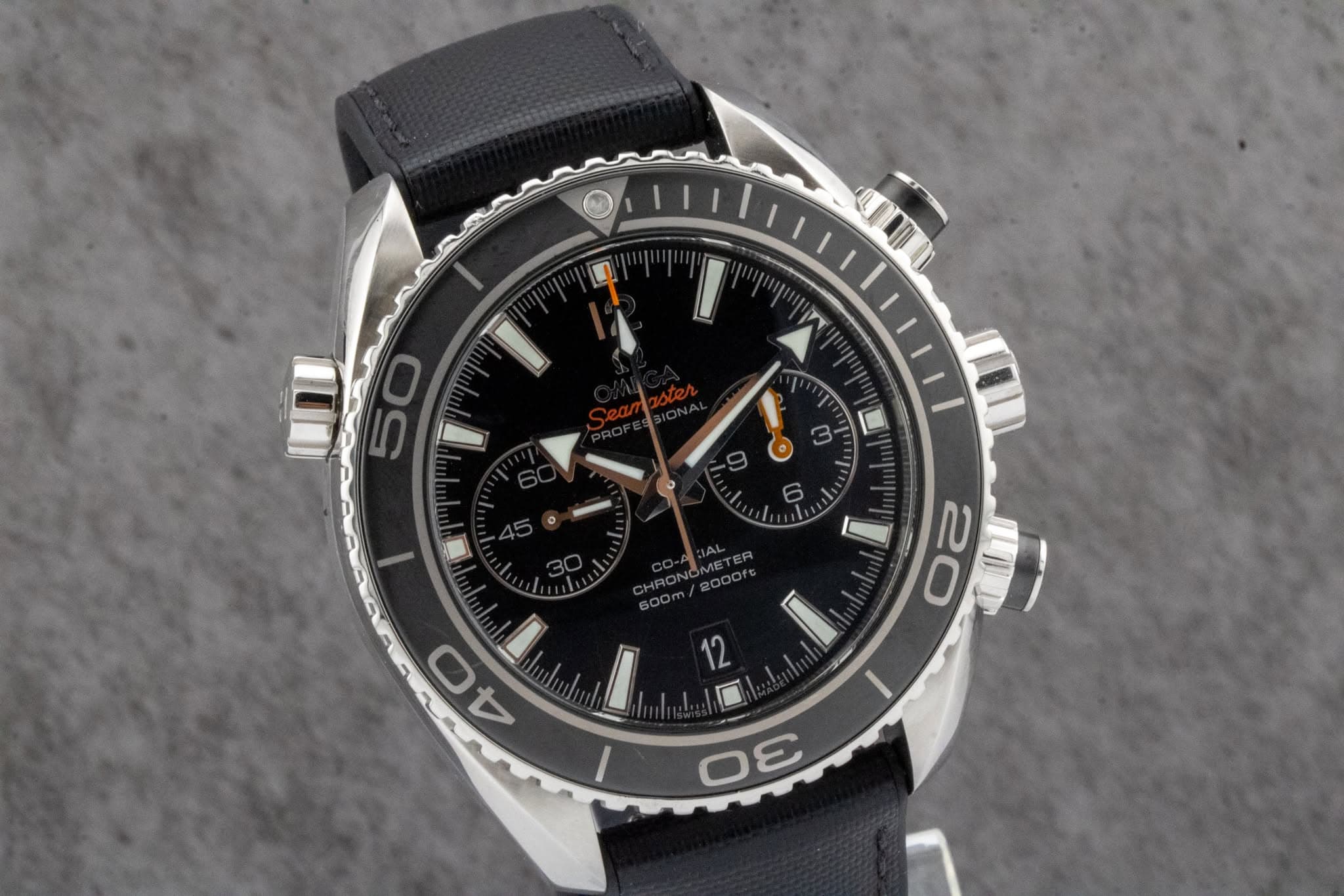 May be an image of wrist watch and text that says 'W ne 불 Seamaster Seam ister ID 50 6 30 m m I 20 u ល O CHRONOMETEN SATER 600m/ 500m/2000fc 2000f I 40 4 m 3'