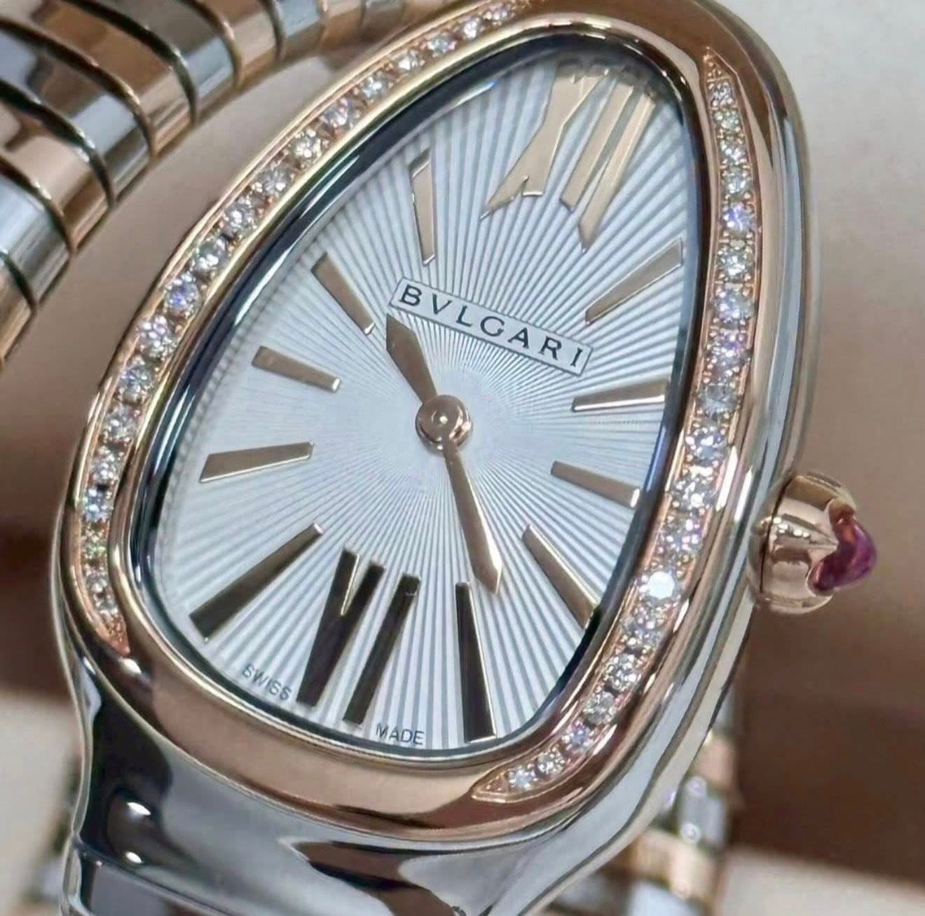 May be an image of wrist watch and text that says 'BVLGARI B SWISS NI 6S MADE'