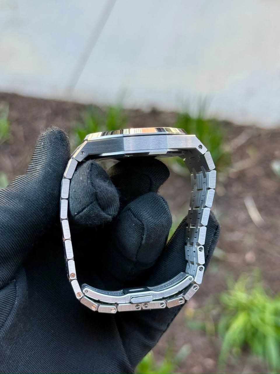 May be an image of digital watch