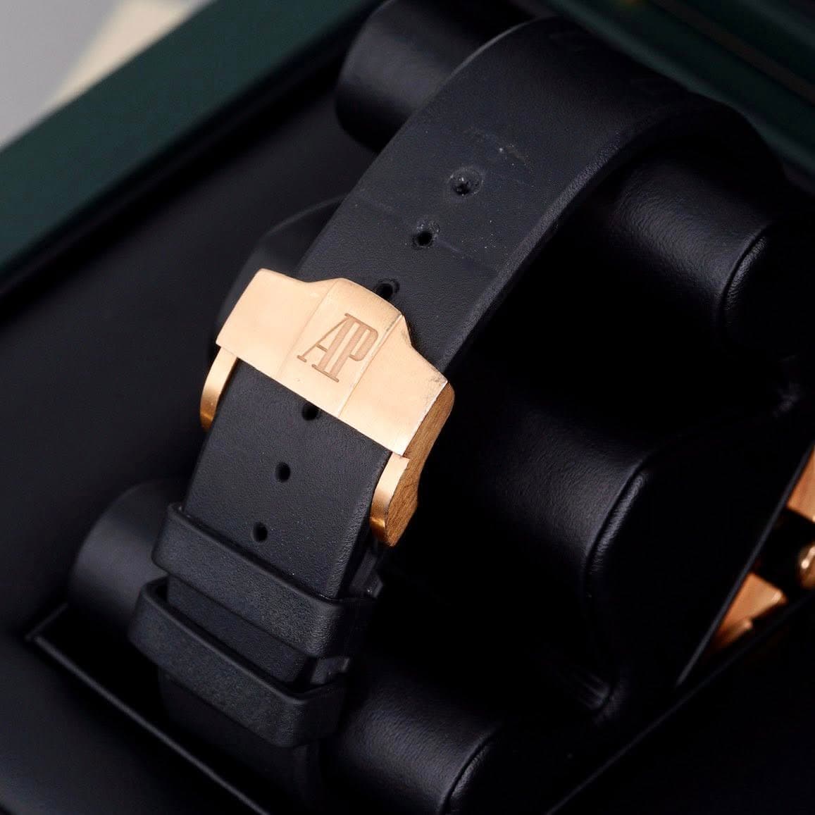 Audemars Piguet Royal Oak Offshore, photo 3