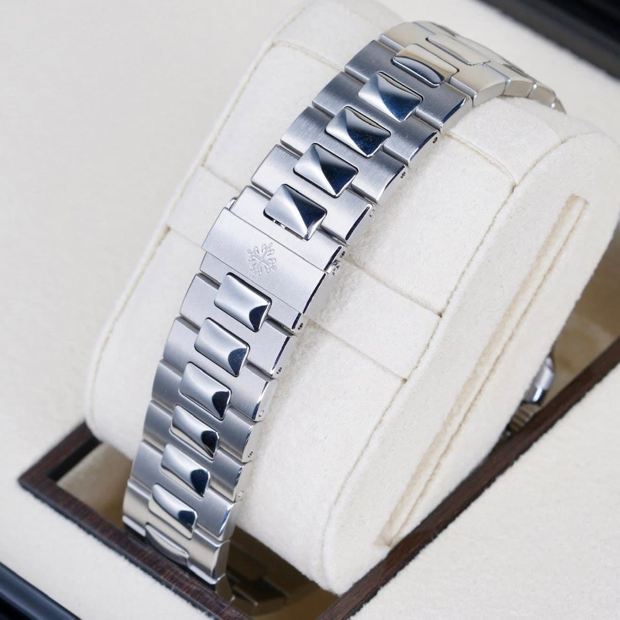 Patek Philippe Nautilus, photo 4
