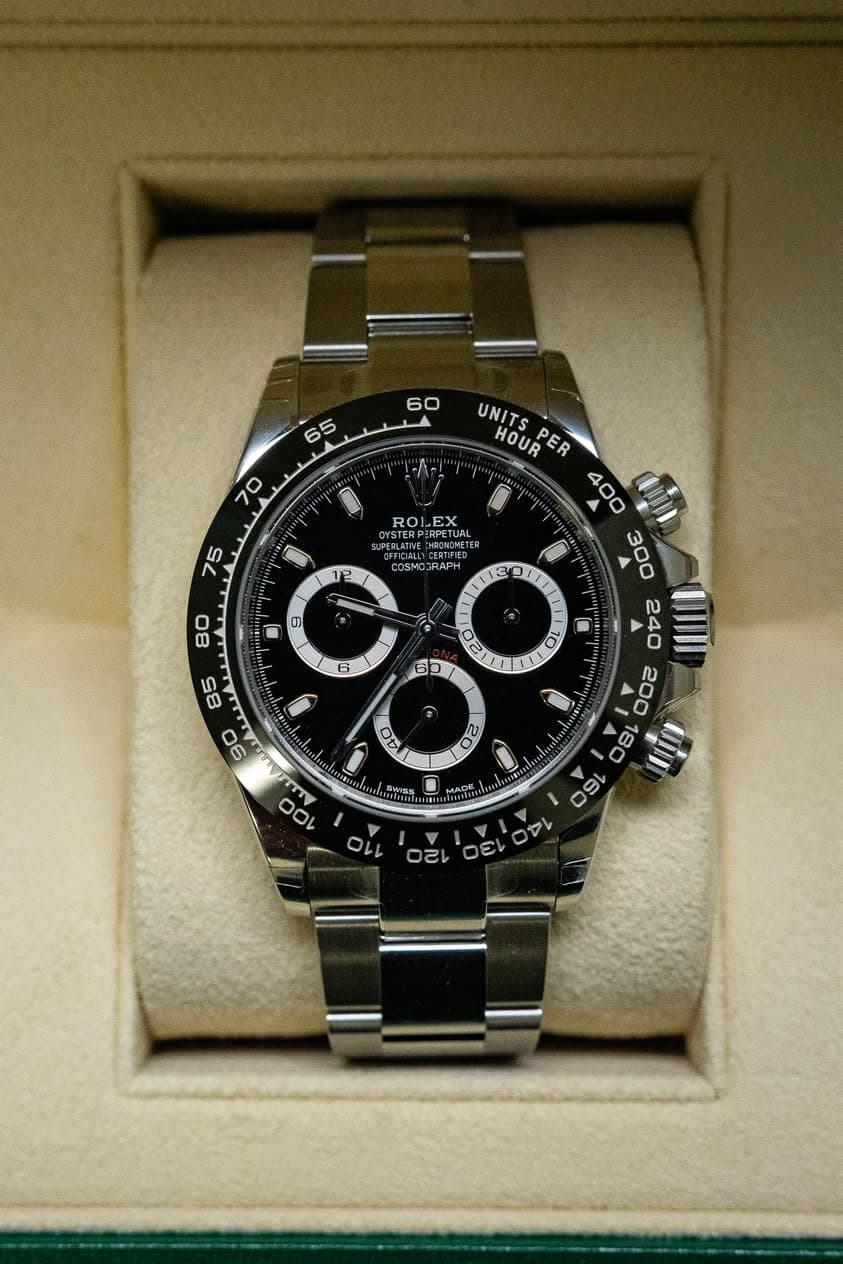 May be an image of wrist watch and text that says '60 65 70 ROI ROLEX EX 75 1含 RAPH တ 80 HOUR UNITS PER 18c 160 N d ad n လ 20 mAcT lfe 0 0 אישם'