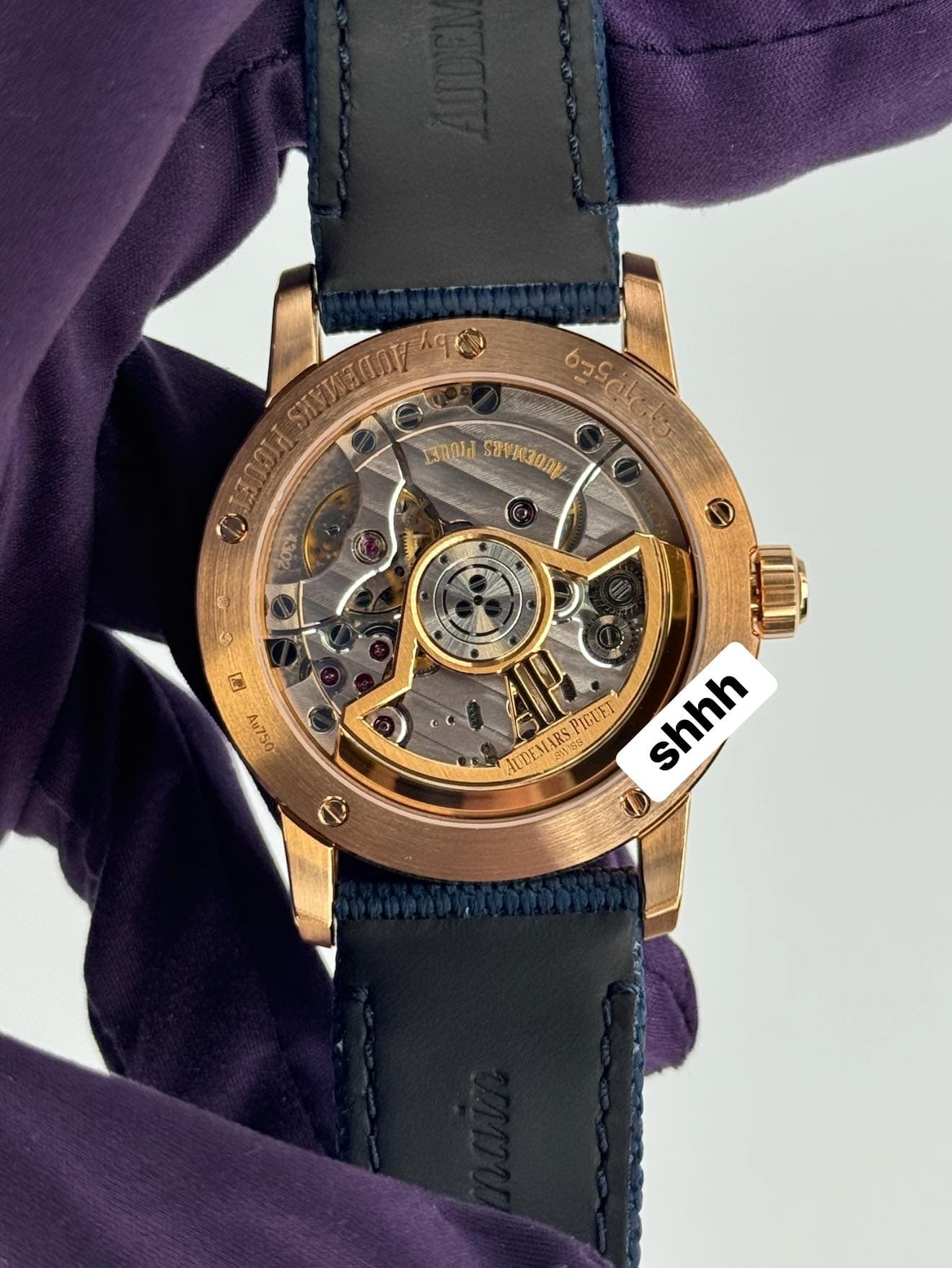 Audemars Piguet CODE 11.59 Automatic Pink Gold, photo 4