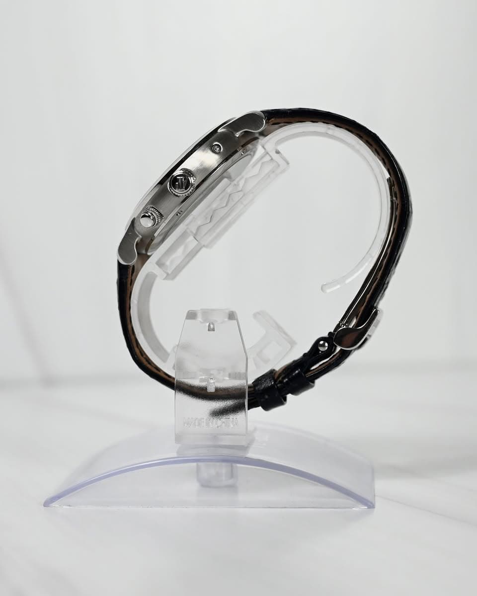 May be an image of jewelry