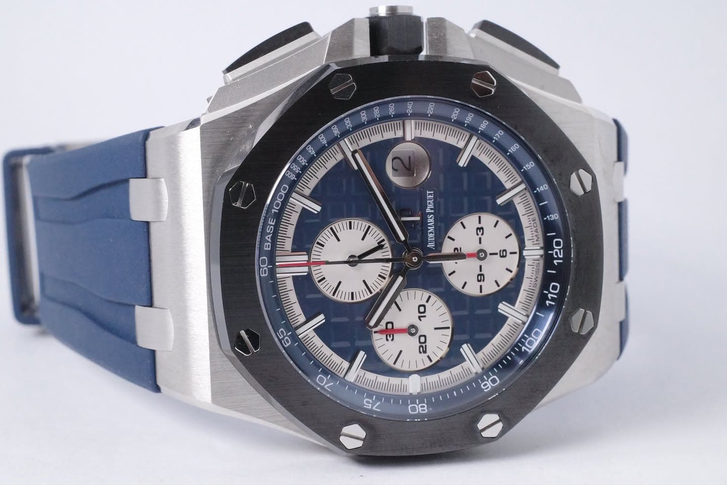 May be an image of wrist watch and text that says '220 09C SP 生い y PIGUET AUDEMARS -130 130 ل اللل/ ก. BASE um 1110//1 60 ииμTи 65 9 ம (( 0a 100 dL go 75 -0'